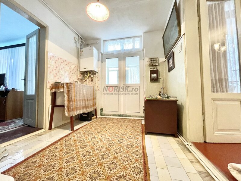 Polona, Dorobanti, casa 4 camere, 143 mp, 424 mp teren, oportunitate.